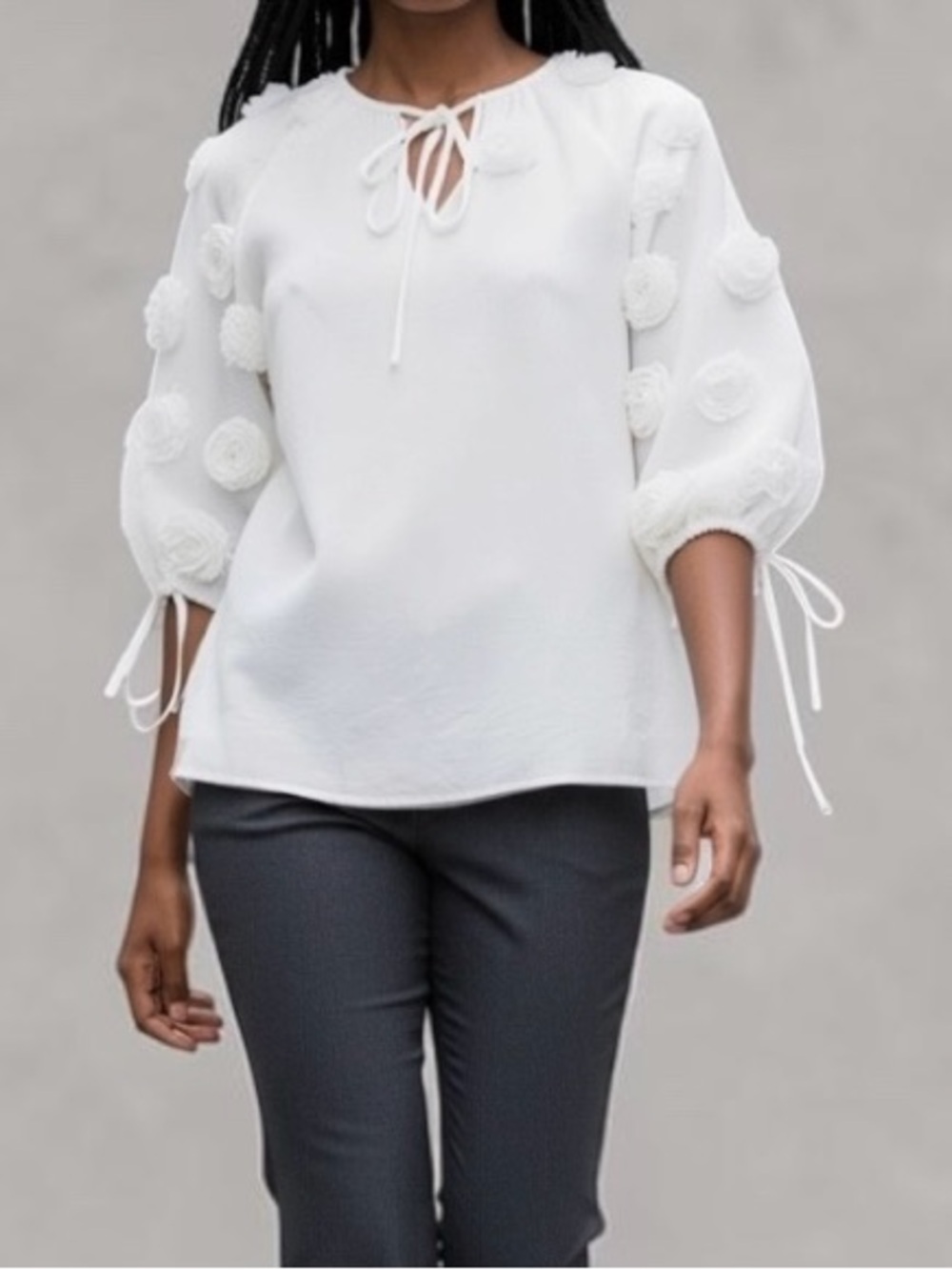 Women's White Floral Applique Peasant Blouse